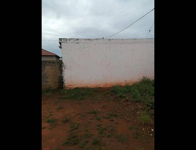 1 BEDROOM HOUSE FOR SALE IN BRAAMFISCHERVILLE
